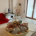 Cozy In Monte Amiata Lägenhet *