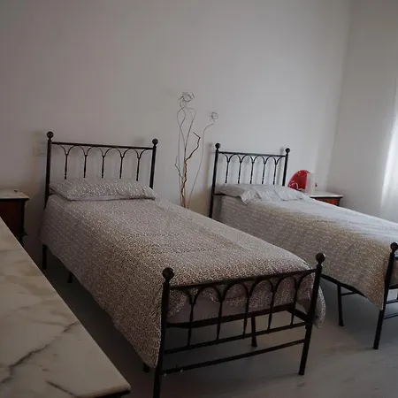 Cozy In Monte Amiata 아파트 *